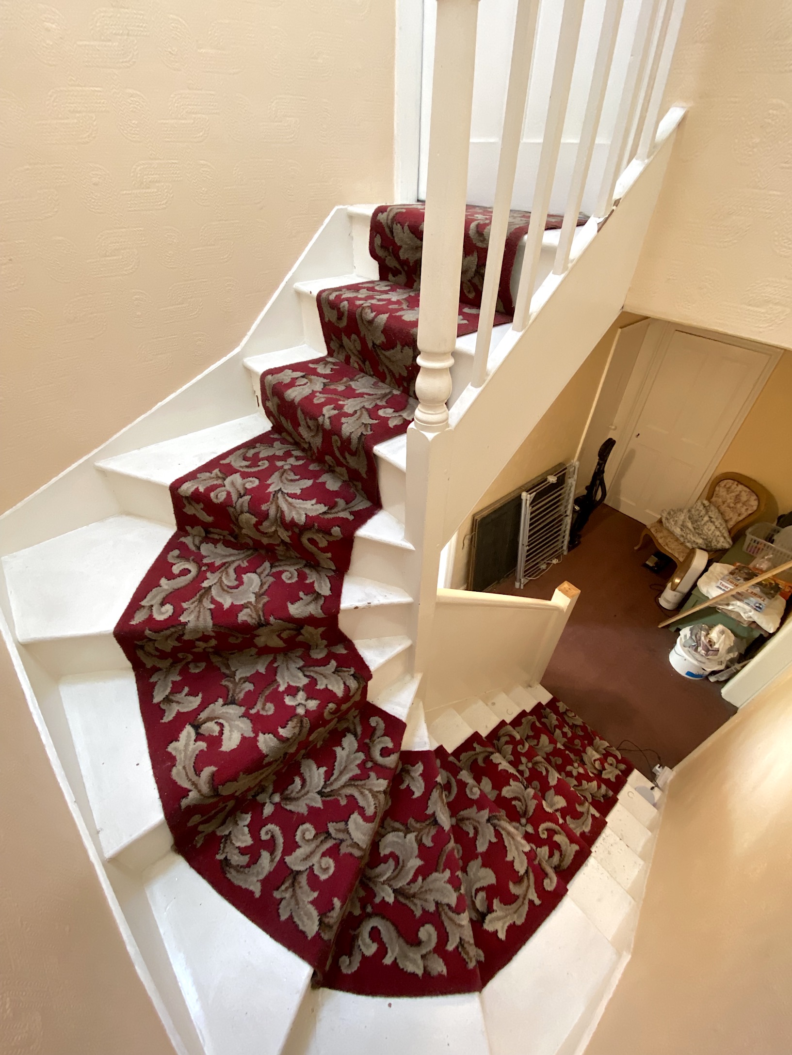 victorian U shape stairs with runner